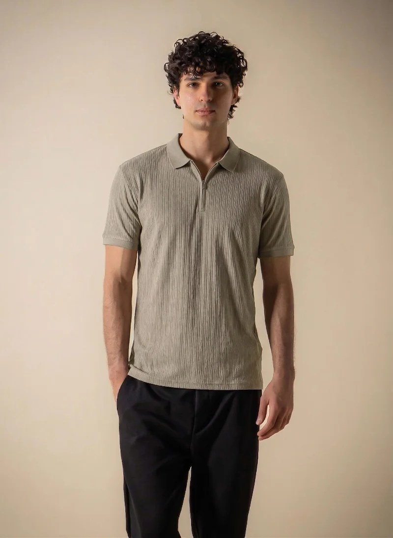 SHAPES VERTICAL TEXTURED SLIM POLO SHIRT