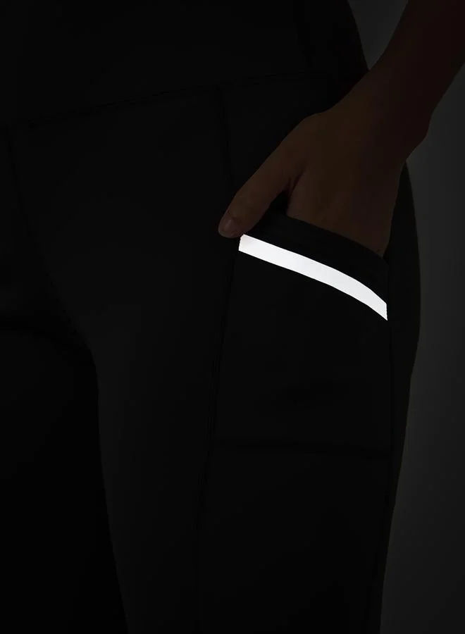 Styli Styli Side Pocket Reflective Detail Raw Edge Leggings