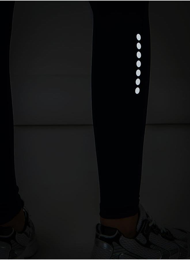 Styli Single Leg Dotted Line Reflective & Pocket Detail Leggings  - Image 5