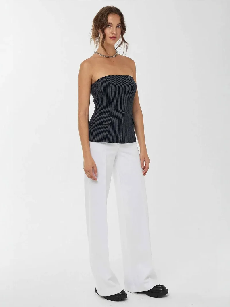 زوبعة بلوزة بدون حمالات مخططة