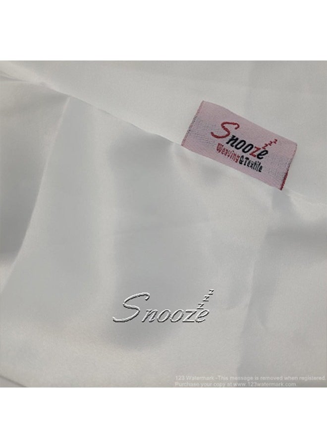 snooze Snooze, Satin Pillowcase for Hair and Skin, 48*70 cm, off-white  - Image 5