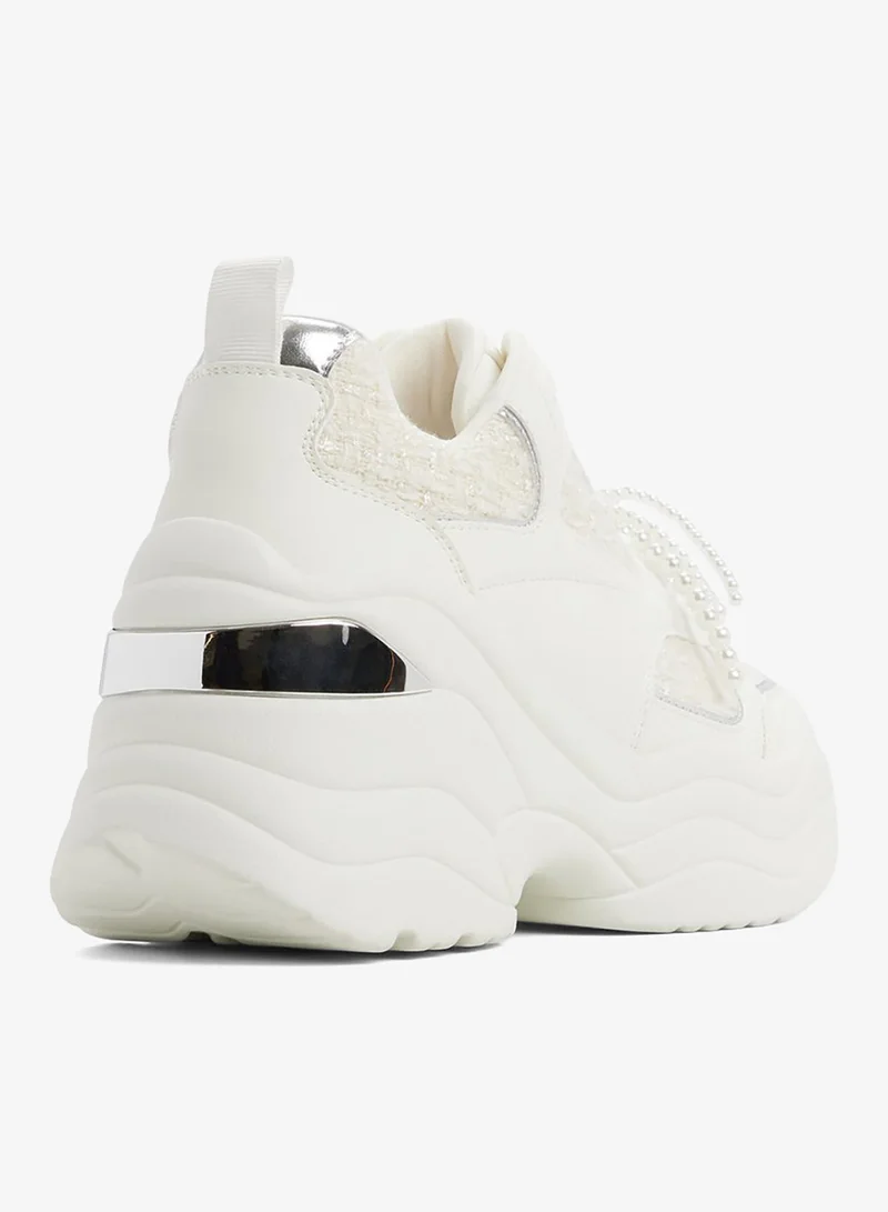 كول ات سبرنج HELYNNE