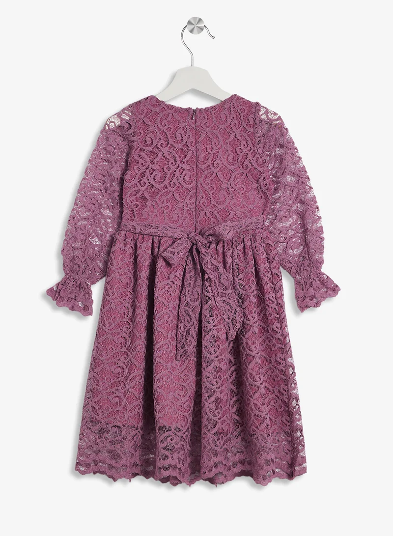 ليتل جولدن ابل فستان - من الدانتيل الصغير