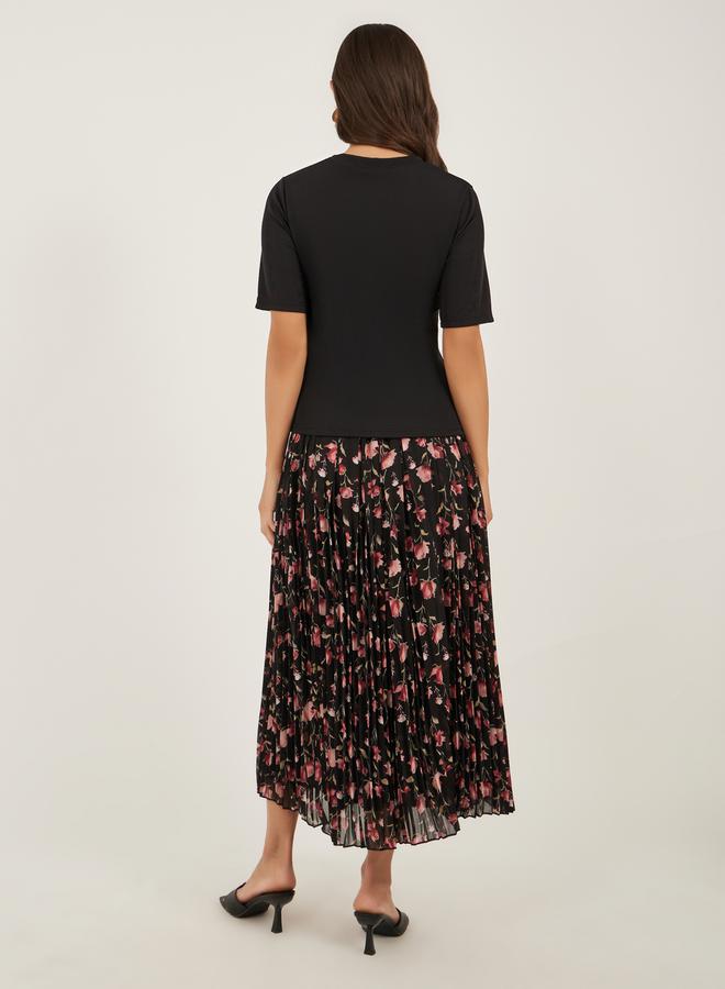 Styli Solid Knit Top and Printed Pleated A-Line Skirt Co-Ords - Image 4