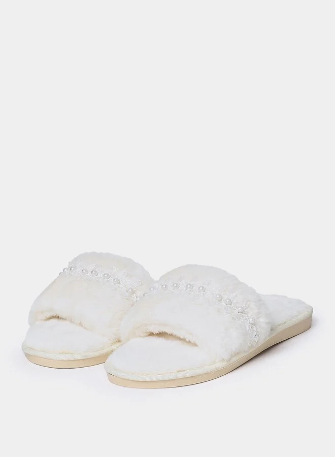 Styli Embellished Fluff Single Band Bedroom Slippers
