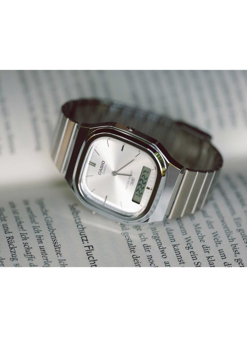 CASIO Vintage Analog-Digital Unisex Watch AQ-240E-7A, 40.9 mm Silver Dial, Chrome-Plated Resin Case & Stainless Steel Bracelet, Water Resistant - Image 2