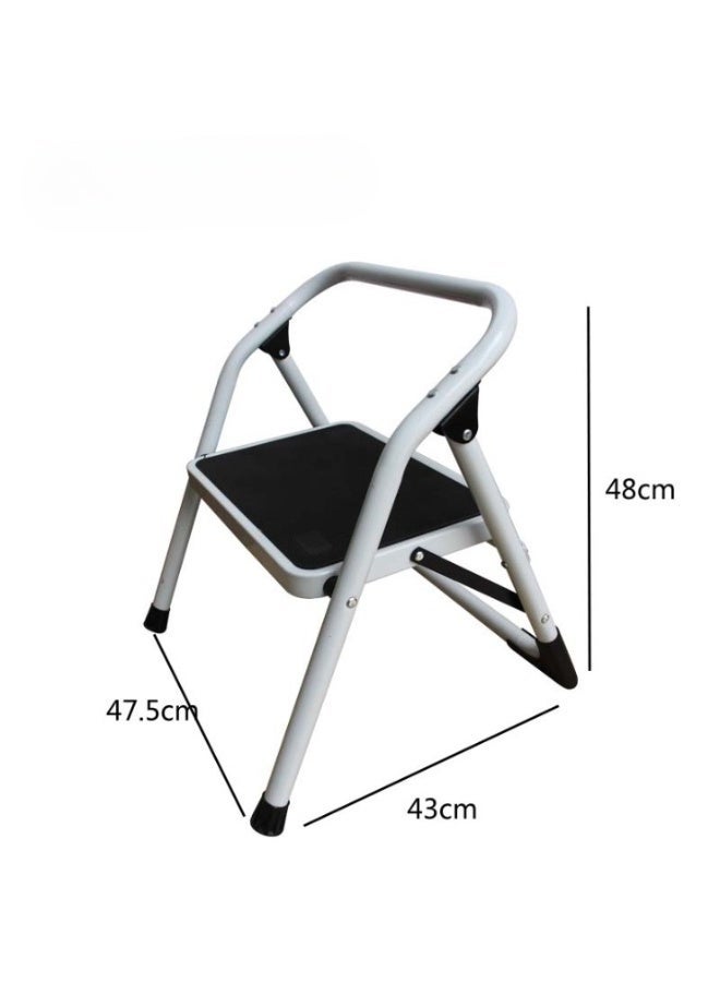 سي&زد سلم قابل للطي بخطوة واحدة مع دواسة متينة وواسعة ومضادة للانزلاق، متعدد الاستخدامات للمنزل والمطبخ، يوفر المساحة (أبيض) - Image 4