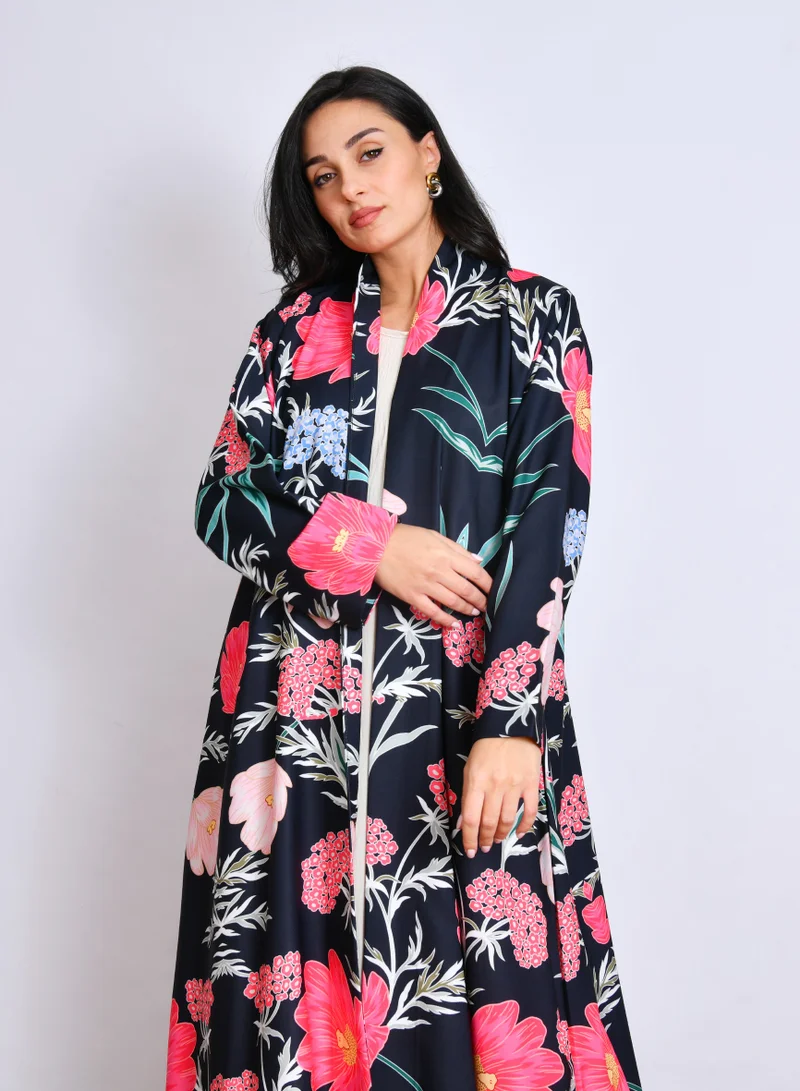 HAWRAA ABAYA Black quarter cloche abaya made of printed silk fabric