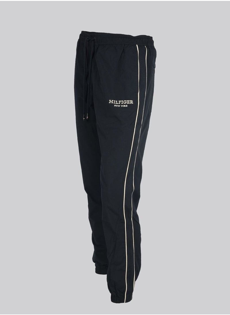 TOMMY HILFIGER Essential Joggers  - Image 3