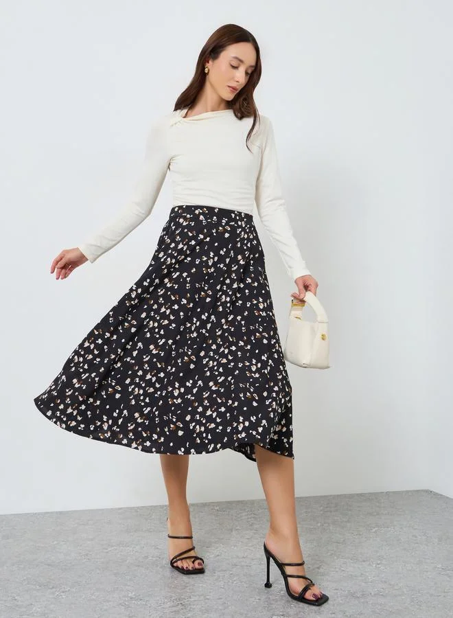 تايك تو تنورة ميدي بحافة واسعة بطبعة جرافيك