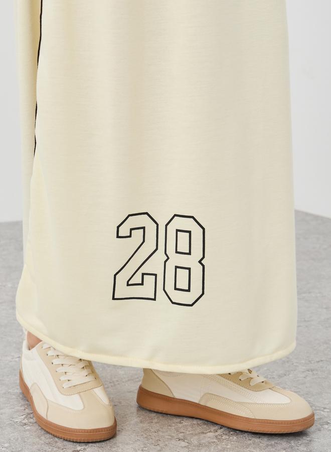 تايك تو تنورة ماكسي - بطبعات جرافيك وشريط جانبي - Image 3