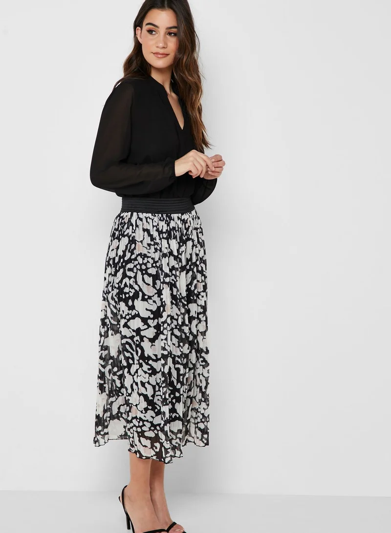 ELLA Placket Top