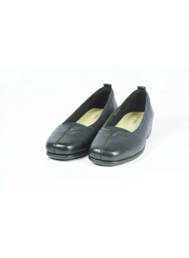 Josef Seibel Black 071-2269 Josef Seibel Ladies Formal Shoes T82717C-10 Black for Women | Best Price UAE