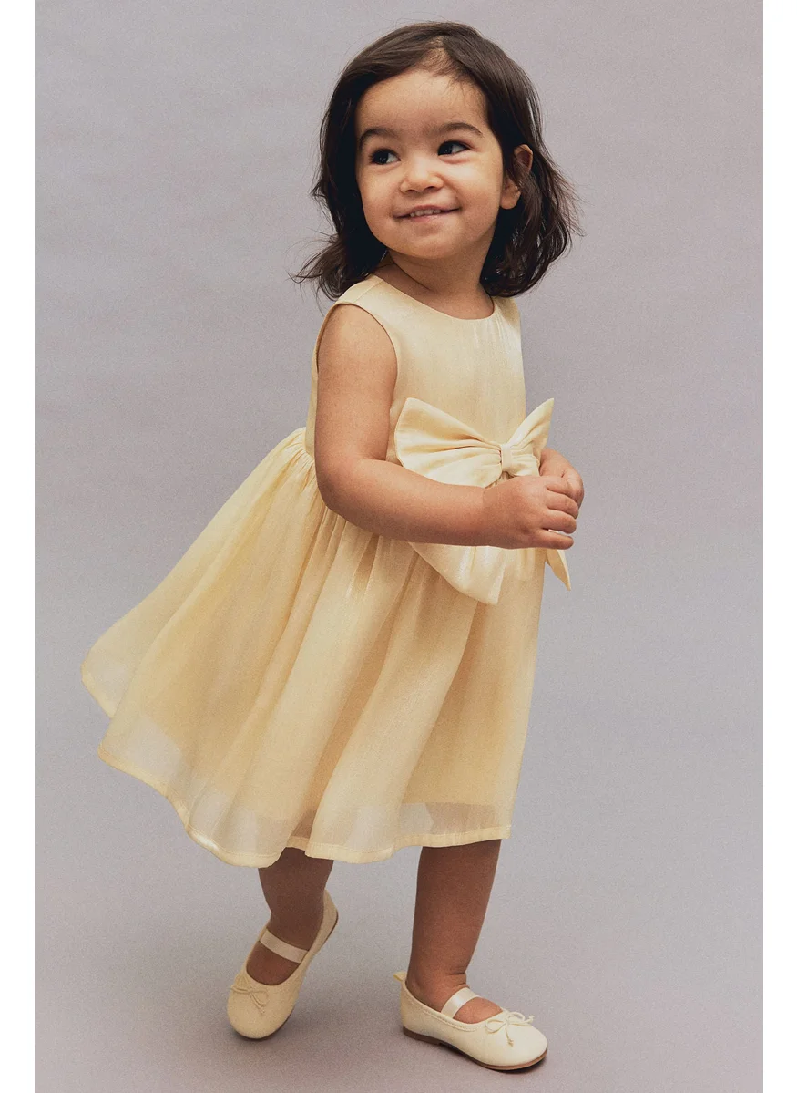 H&M Bow-Detail Organza Dress