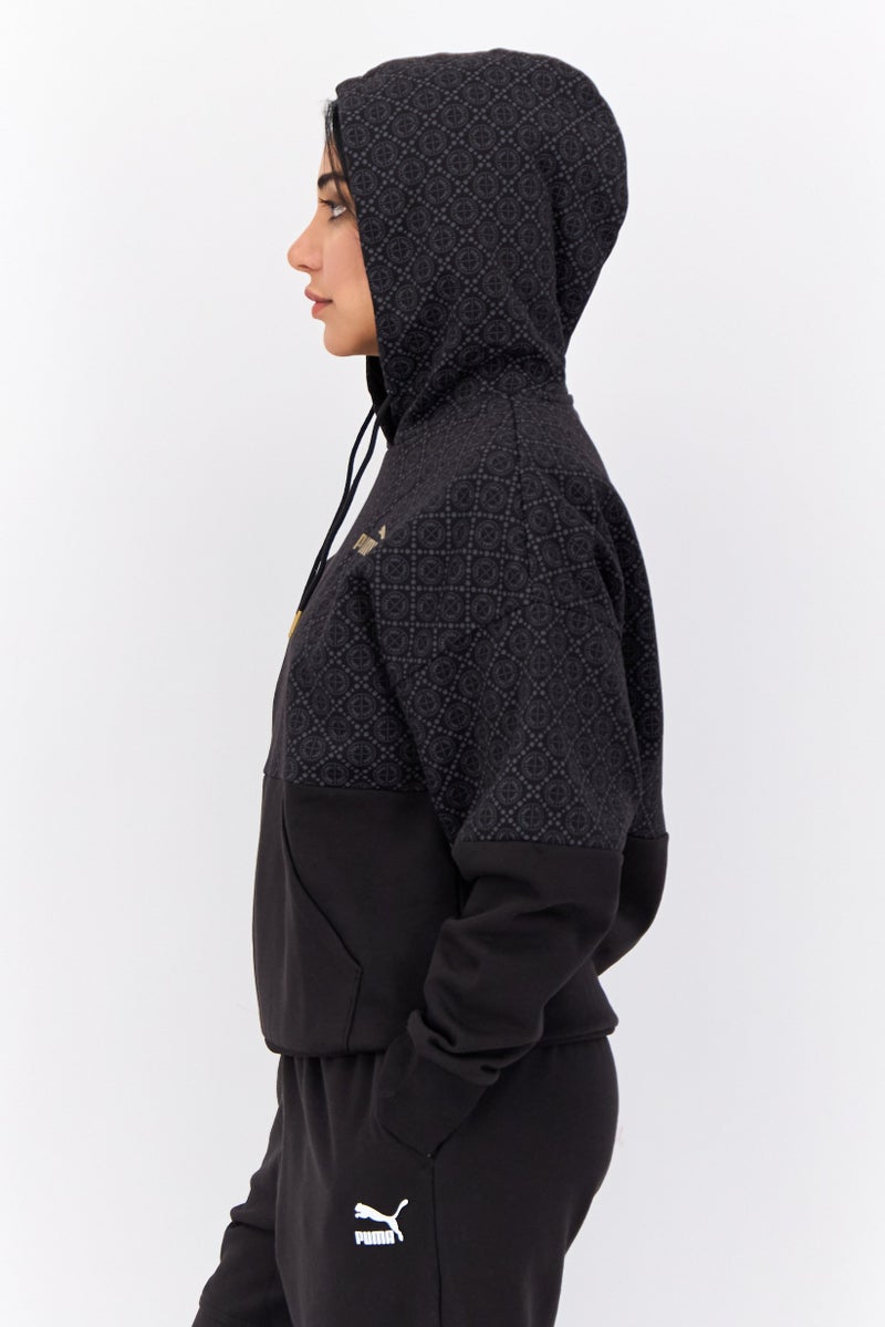 PUMA Women Sportswear Fit Long Sleeves Outdoor Hoodie, Black  - Image 3
