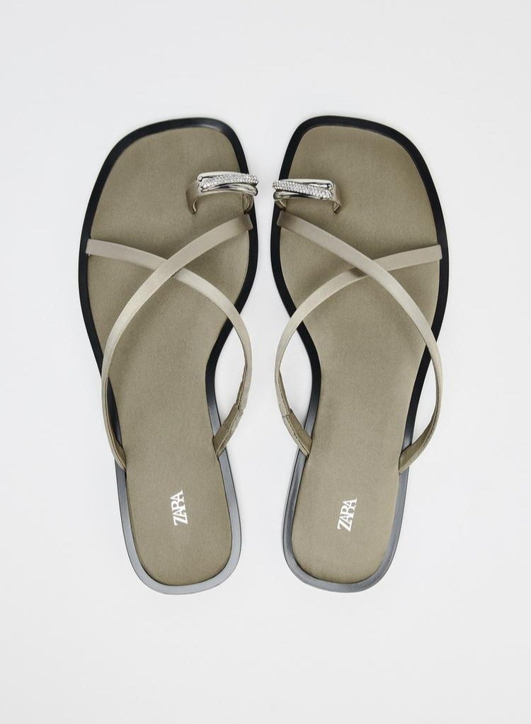 زارا صندل ذو تفاصيل عند أصابع القدمين - Image 5