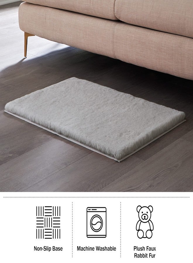Home-Complete Faux Fur Bath Mat - 21x34-Inch Nonslip Jacquard Faux Fur Rug for Washable Rug Bathroom or Kitchen, Silver - Image 3