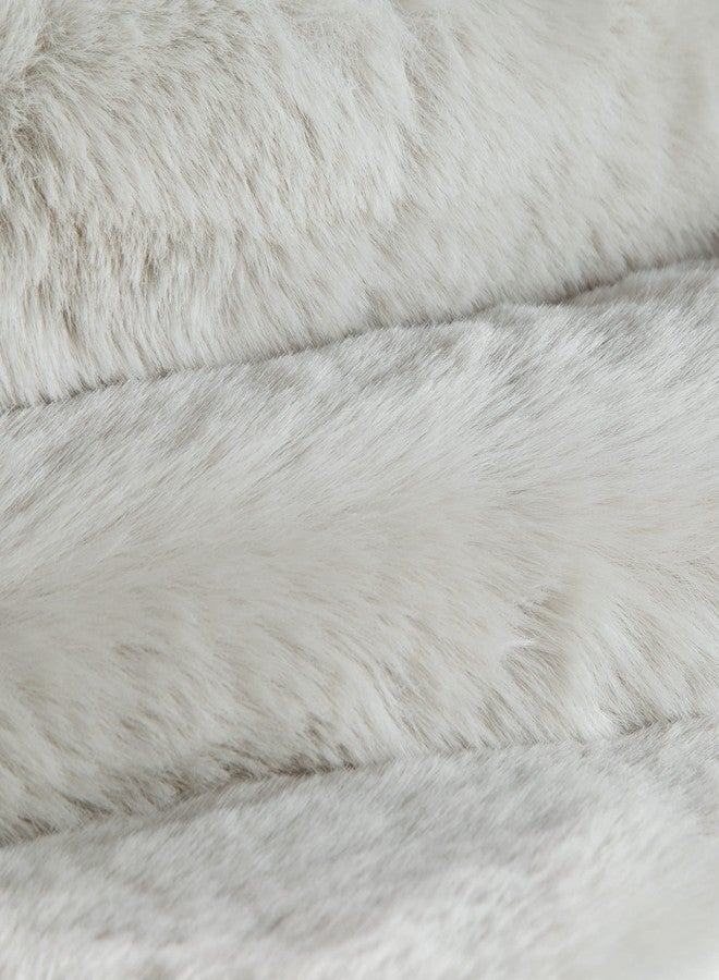 Home-Complete Faux Fur Bath Mat - 21x34-Inch Nonslip Jacquard Faux Fur Rug for Washable Rug Bathroom or Kitchen, Silver - Image 5