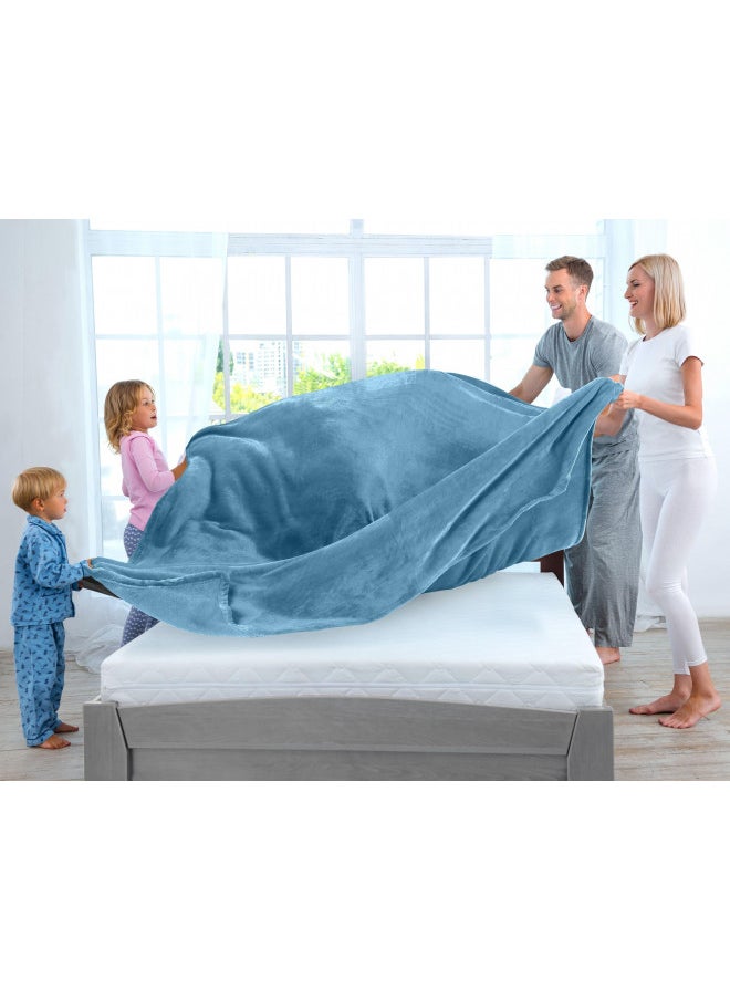 Utopia Bedding Utopia Bedding Fleece Blanket Queen Size Washed Blue 300GSM Luxury Fuzzy Soft Anti-Static Microfiber Bed Blanket (90x90 Inches)  - Image 3