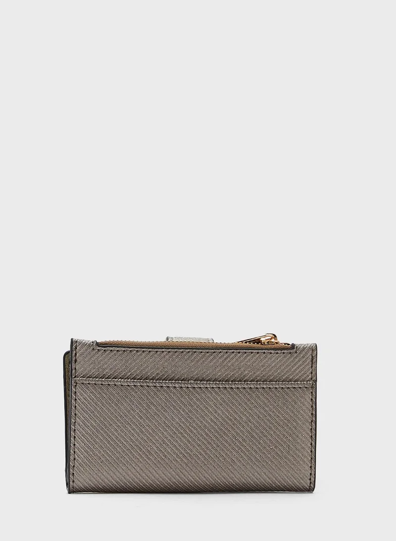 ديون لندن محفظة بتصميم لامع