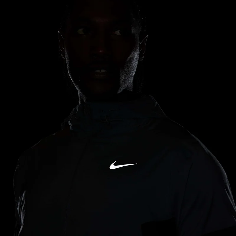 Nike Grey Men's Impossibly Light Windrunner Running Jacket for Men | Best Price UAE