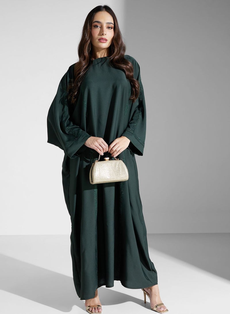 خزانة عباية بتفاصيل مطرزة - Image 1