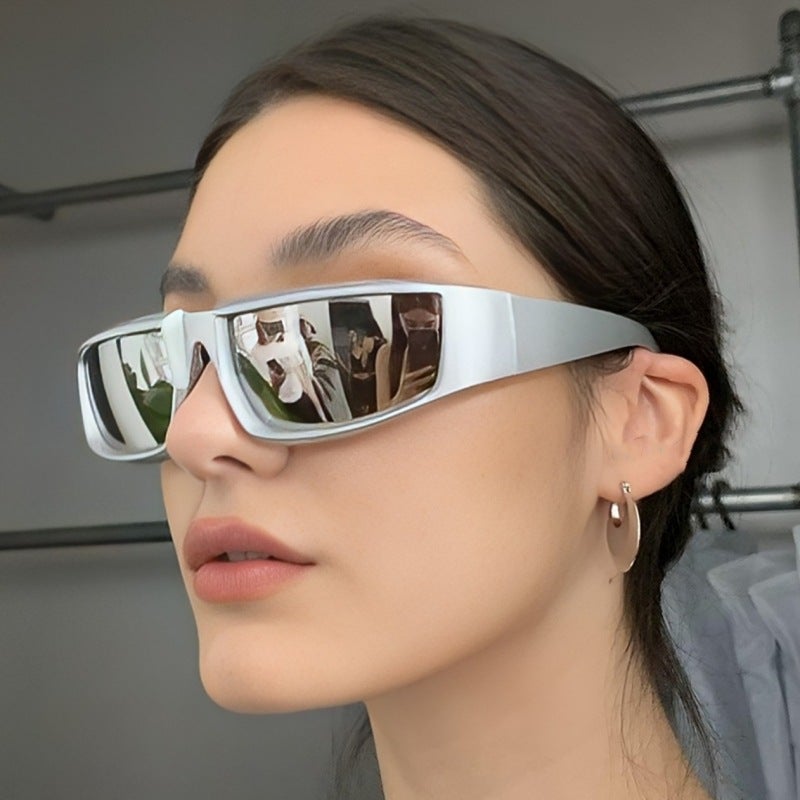 YUANYE Y2K Futuristic Sunglasses for Men and Women - Silver Frame, UV400 Protection - Image 3