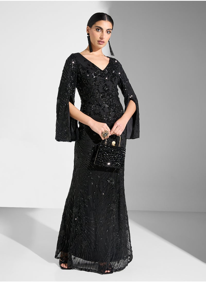 Little Mistress Embelished Long Sleeve V-Neck Fishtail  Dress  - Image 4