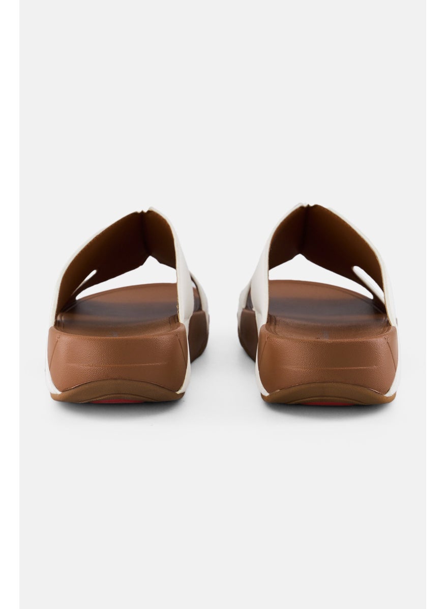 English Laundry Men Slip On Arabic Sandals, White  - Image 4