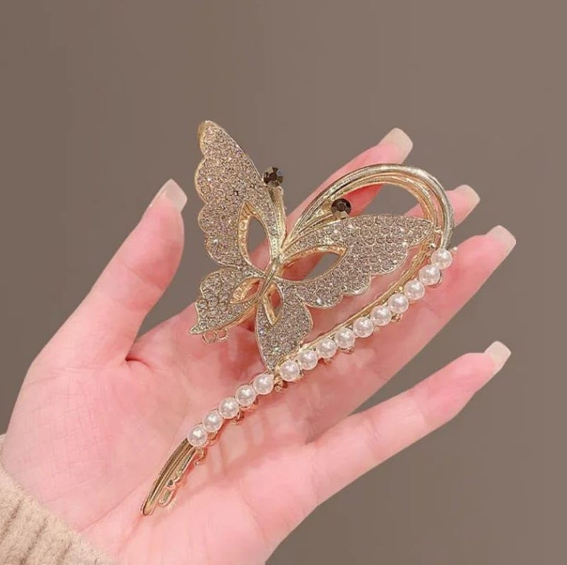 Dartler Modern Hair Clutcher For Women | Stylish Hair Claws For Girls | Premium & Fashionable Girls Hairs Accessories | Suitable In Various Occasions (Luxury Rhimestone Butterfly) - Image 2