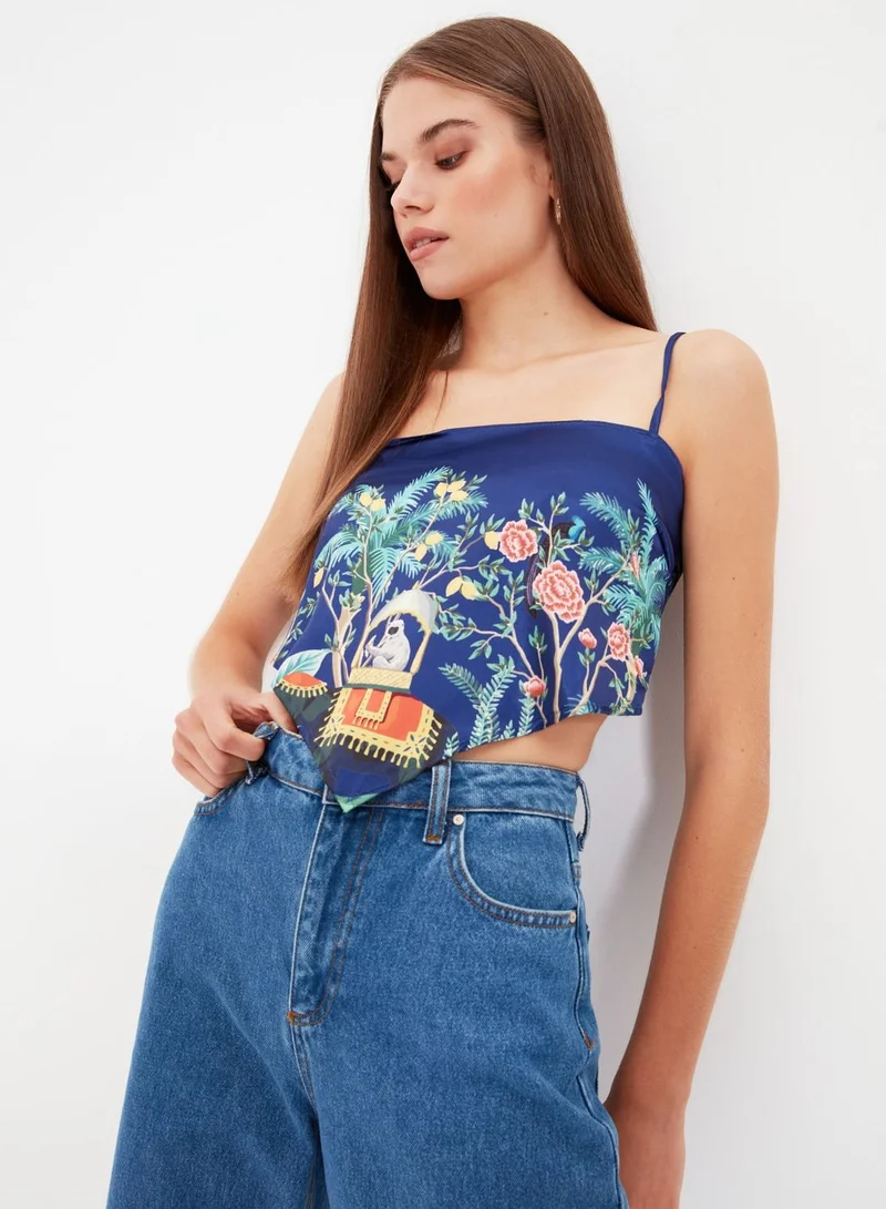 trendyol Open Back Knitted Top
