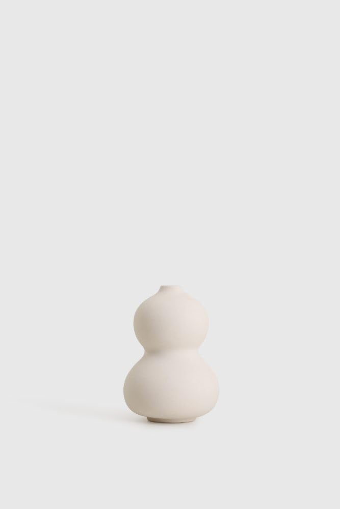 PUREZENTO Oreo Vase White 6 inch Matte Finish Ceramic Designer Flower Vases for Home, Decoration, Centre Table, Bedroom, Side Corner Beautiful Decorative Vases with Unique Quality - Image 4