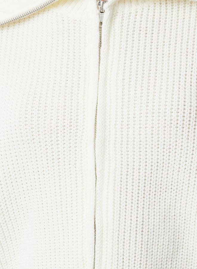 trendyol Ecru Turn-down Collar Zippered Knitted Cardigan TWOAW24HI00072 - Image 4