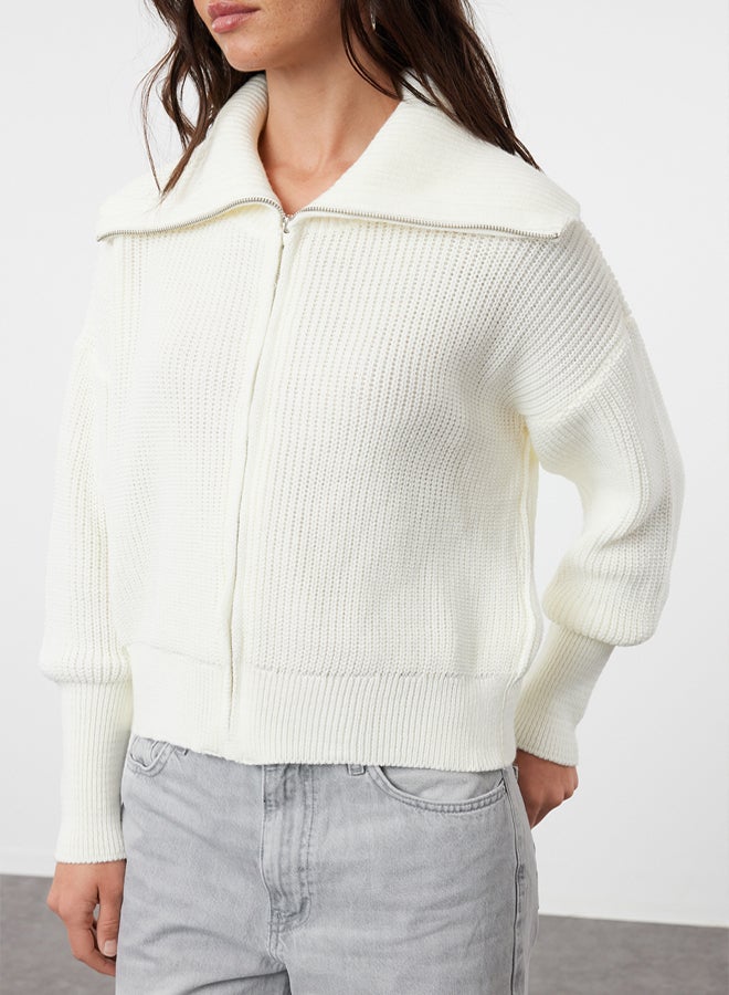 trendyol Ecru Turn-down Collar Zippered Knitted Cardigan TWOAW24HI00072 - Image 3