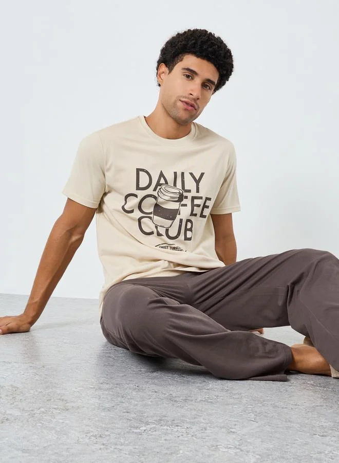 Men Beige Graphic Print T-Shirt and Pyjama Set