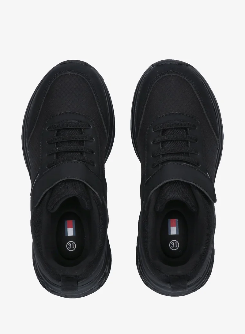 تومي هيلفيغر حذاء رياضي قصير برباط أو شريط لاصق