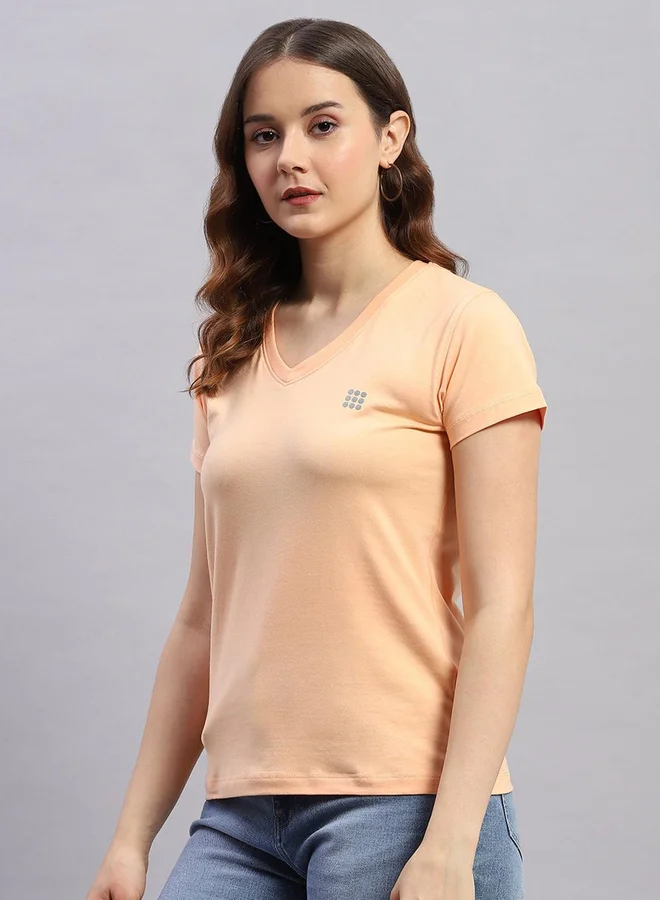 روك إت Women Peach Solid V Neck Short Sleeve Top