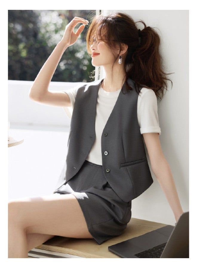 Commute Relaxation Vest And Shorts Set】2025 Summer New Arrival Minimalist Slim-fit Women's Coordinated Outfit - Image 1