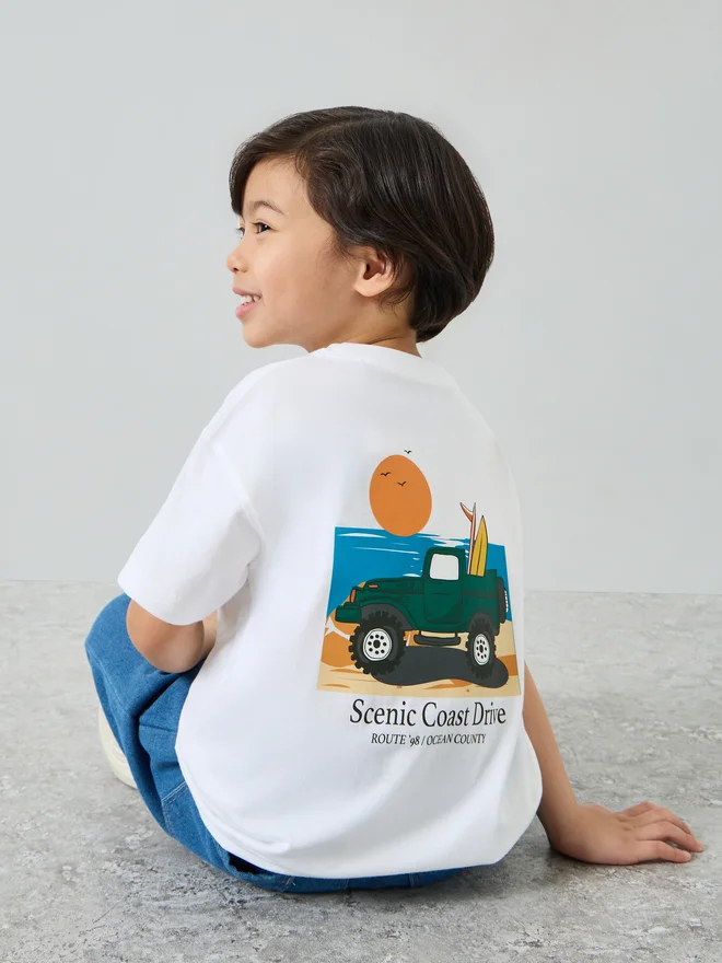 Styli Styli Kids Graphic Print Oversized T-Shirt and Joggers Set