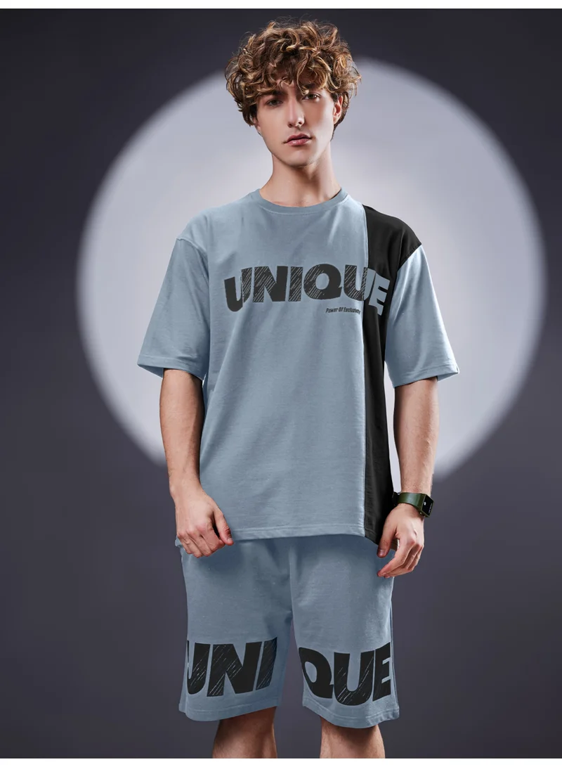 مانياك بدلة رياضية رجالية رمادية فاتحة قطنية بأكمام نصفية وطبعة فريدة