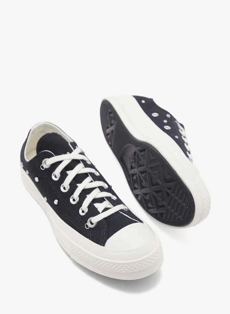 كونفرس حذاء تشاك 70