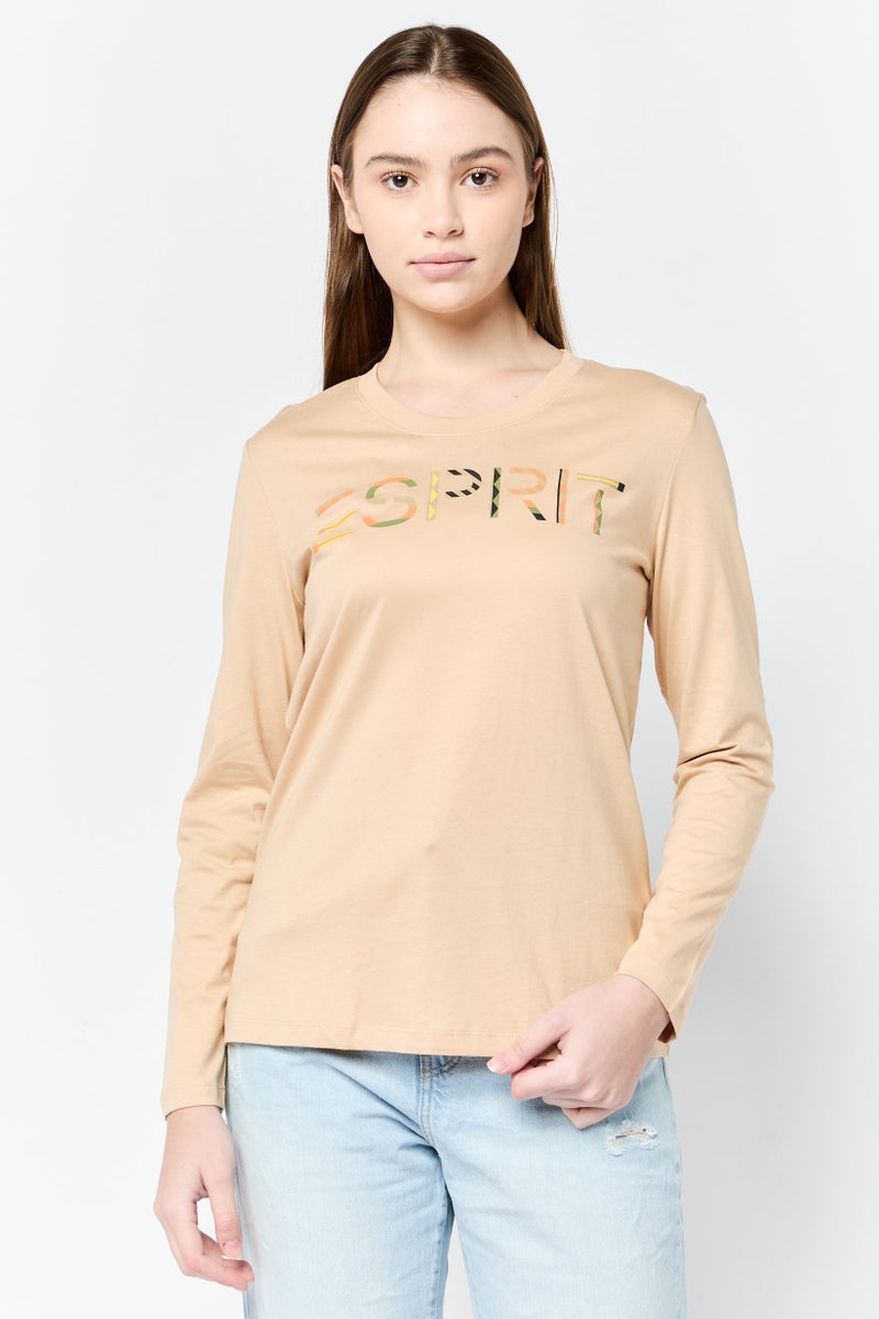 ESPRIT تي شيرت نسائي بأكمام طويلة وياقة دائرية بشعار العلامة التجارية، تان - Image 1