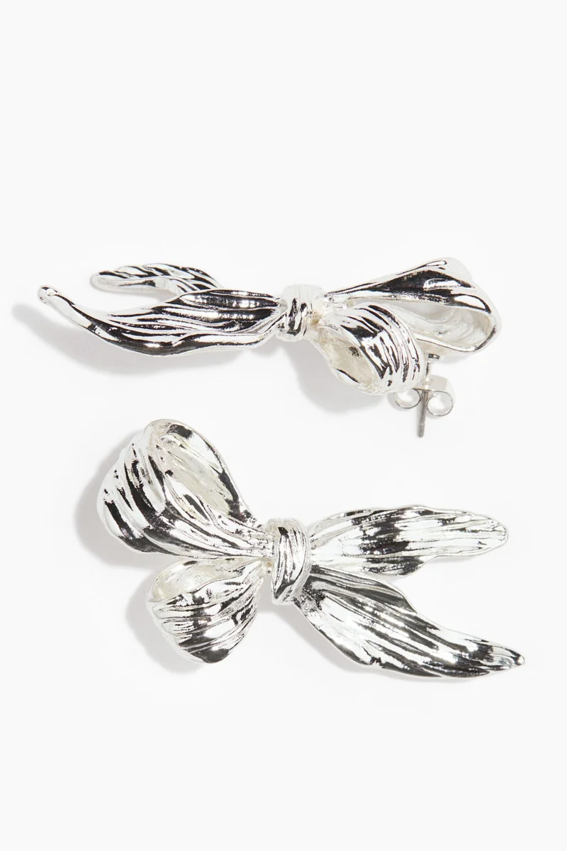 اتش اند ام حلق بتصميم ربطة