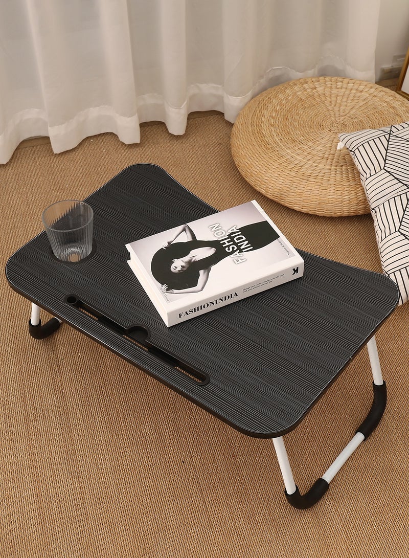 لوازم مكتب كمبيوتر محمول قابل للطي - طاولة محمولة للاستخدام على السرير مزودة بحامل كوب وتصميم مريح وقابل للتعديل، مناسبة للعمل، الكتابة، الدراسة، والرسم. - Image 2