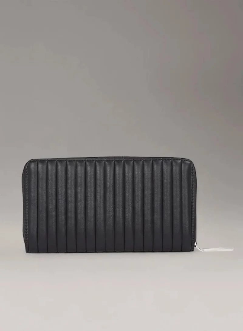 كالفن كلاين محفظة بسحاب ملتف