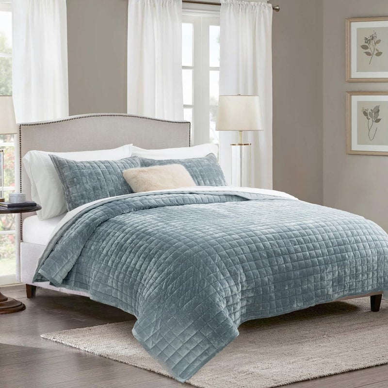 RECYCO Luxury Velvet Quilt Set, California King 118'' x 106'' Oversized Bedspread, Ultra Soft Velvet Comforter, Lightweight Box Stitch Bedding Sets for All Season, with 2 Shams, Blue Linen - Image 2