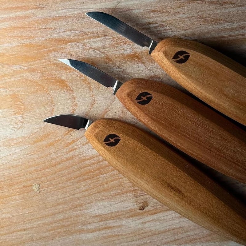 FLEXCUT Pro Series Wood Carving Tools, 3-Pack Kit with 1" Chip, 1-3/8" Detail, 1-5/8" Carving, Ergonomic Knife Handles (FP200) - Image 4