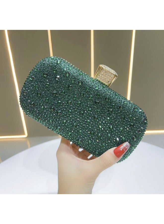 نيمي حقيبة كلاتش نسائية جديدة لامعة وفاخرة - Image 1