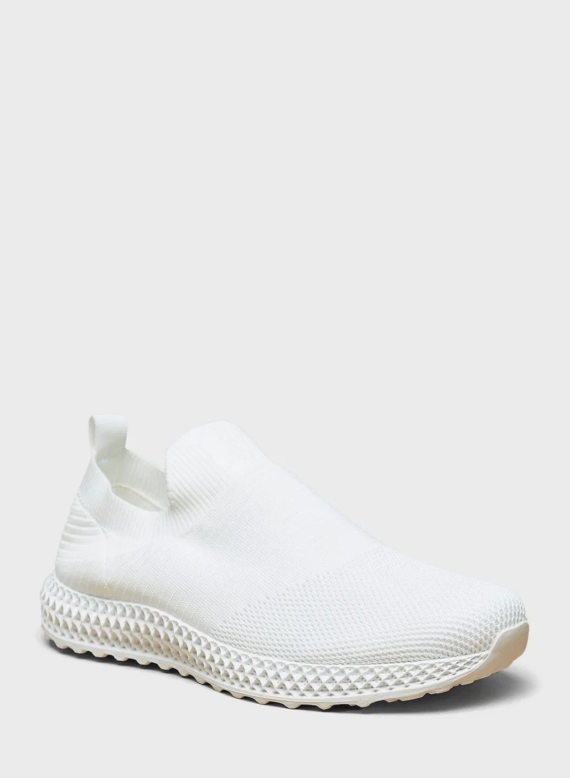 شو اكسبرس Slip On Low Top Sneakers