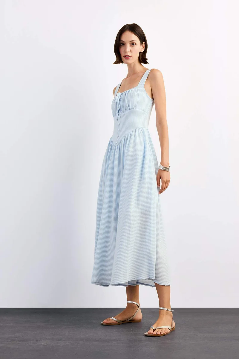 ديفاكتو Sleeveless Maxi Dress